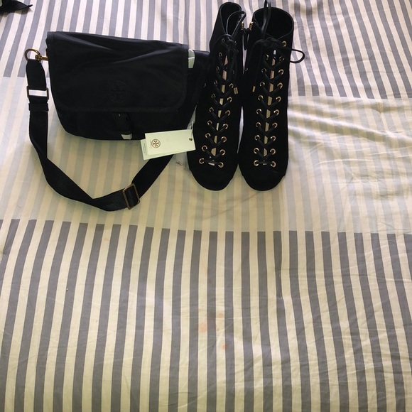 Tory Burch Handbags - Tory Burch bag